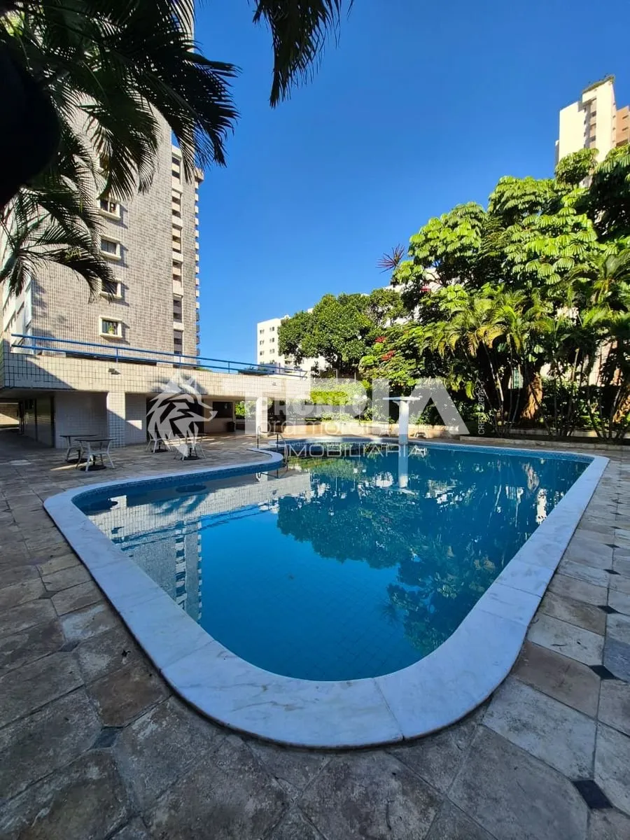 Imagem Apartamento de 4 quartos, 241m² no bairro Monteiro, em Recife