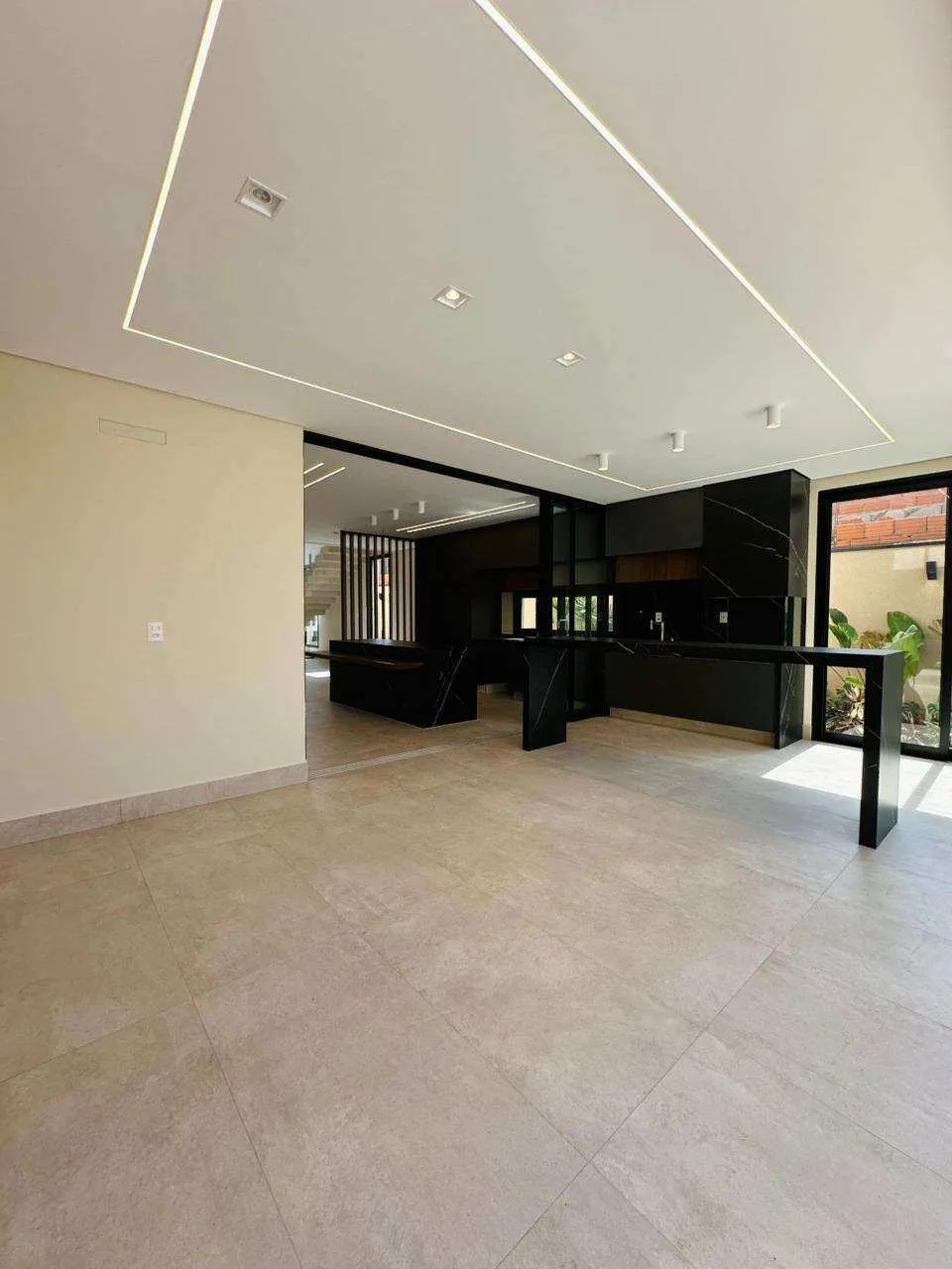 Imagem Casa à venda em Franca, Núcleo Agrícola Alpha, com 4 quartos, 304m2