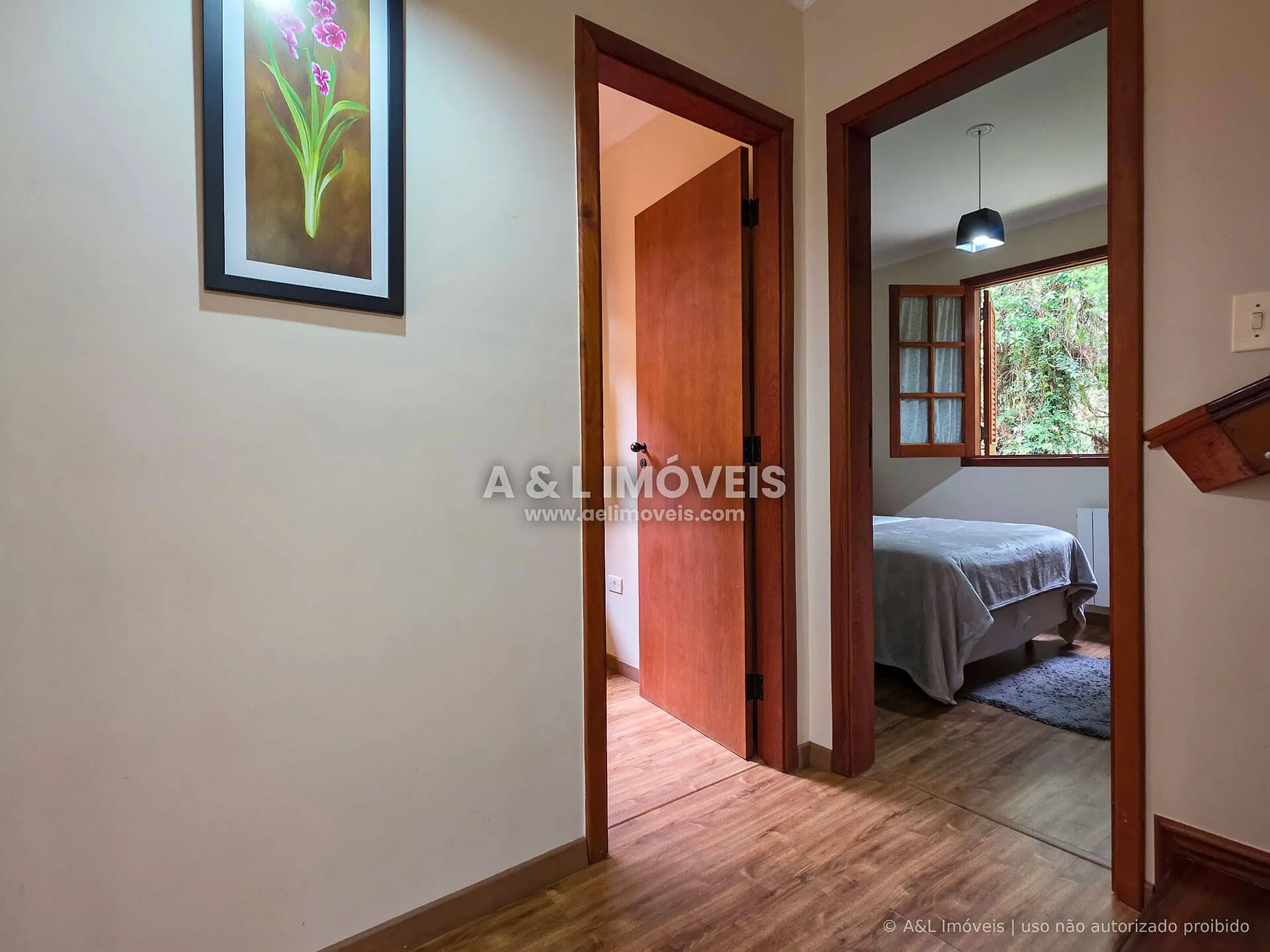 Imagem Casa Alpina em Campos do Jordão - Condomínio, 4 Dorms., Vila Inglesa