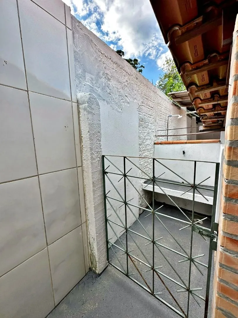 Imagem Casa à venda com 3 quartos , 48m² em Praia de Fora Palhoça