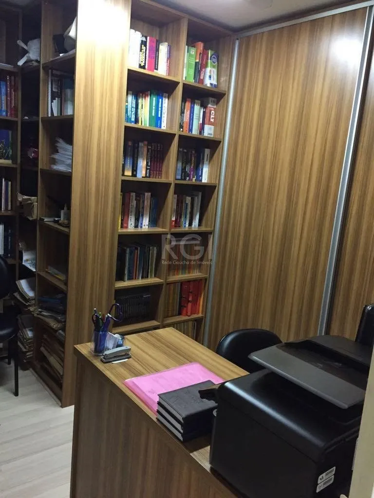 Imagem Conjunto/Sala para Venda - 47.91m², 0 dormitórios, Praia de Belas
