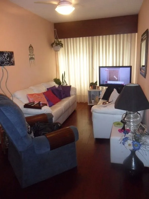 Imagem Apartamento para Venda - 65.77m², 2 dormitórios, 1 vaga - Cristal