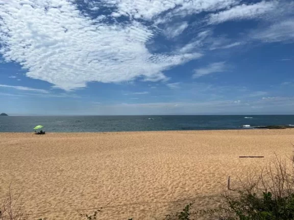 Imagem Casa Comercial em 27920 - 27, RJ