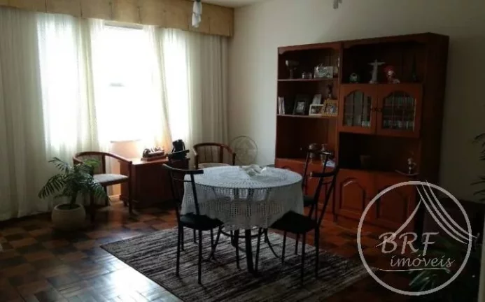 Imagem Excelente Casa Grande Potencial Residencial e Comercial- Balneário/Estreito