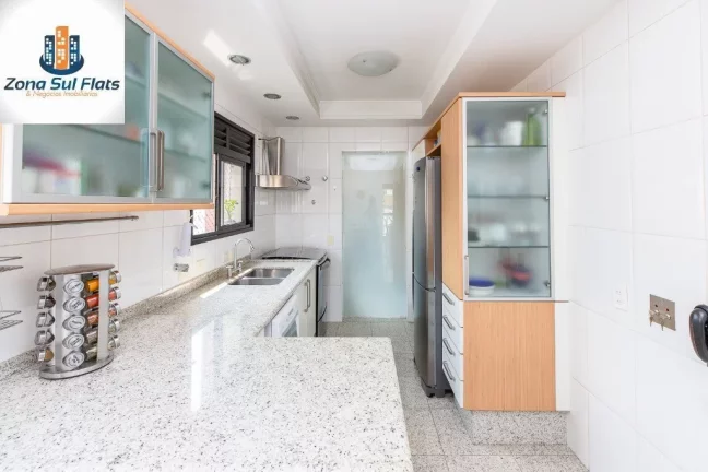 Imagem Apartamento Alto Padrão à Venda Em Moema Com 3 Suítes e 4 Vagas