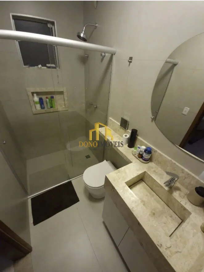 Imagem Sobrado 190 m² em Rudge Ramos | 3 Suítes | 5 Vagas