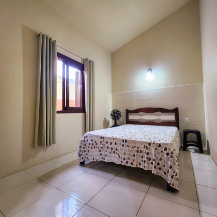 Imagem Casa Térrea em Garopaba-SC: 3 Dorms, Churrasqueira, Vista Privilegiada, Próx. ao Centro