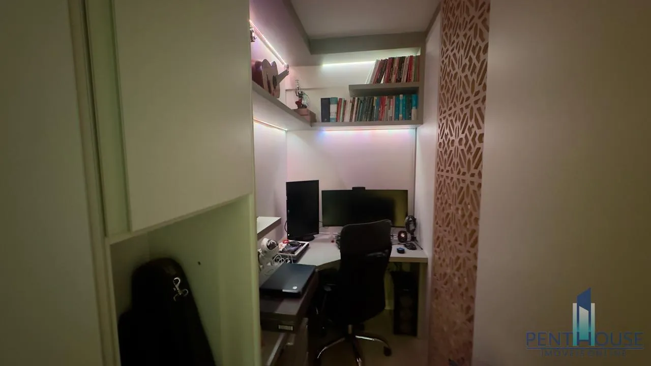 Imagem Apartamento Zona Central para Venda em Balneário Camboriú, CENTRO, 3 dormitórios, 1 suíte, 2 banheiros, 2 vagas