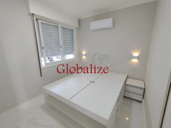 Imagem APARTAMENTO À VENDA DE 2 DORMITÓRIOS, 2 SUÍTES E VAGA DE GARAGEM NO BAIRRO DO BOQUEIRÃO EM SANTOS POR R$ 860.000,00.