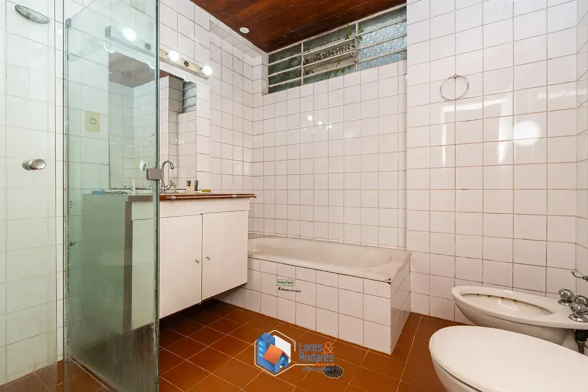 Imagem Casa para venda em Cidade Jardim com 3 quartos, sendo 1 suíte, 450m²