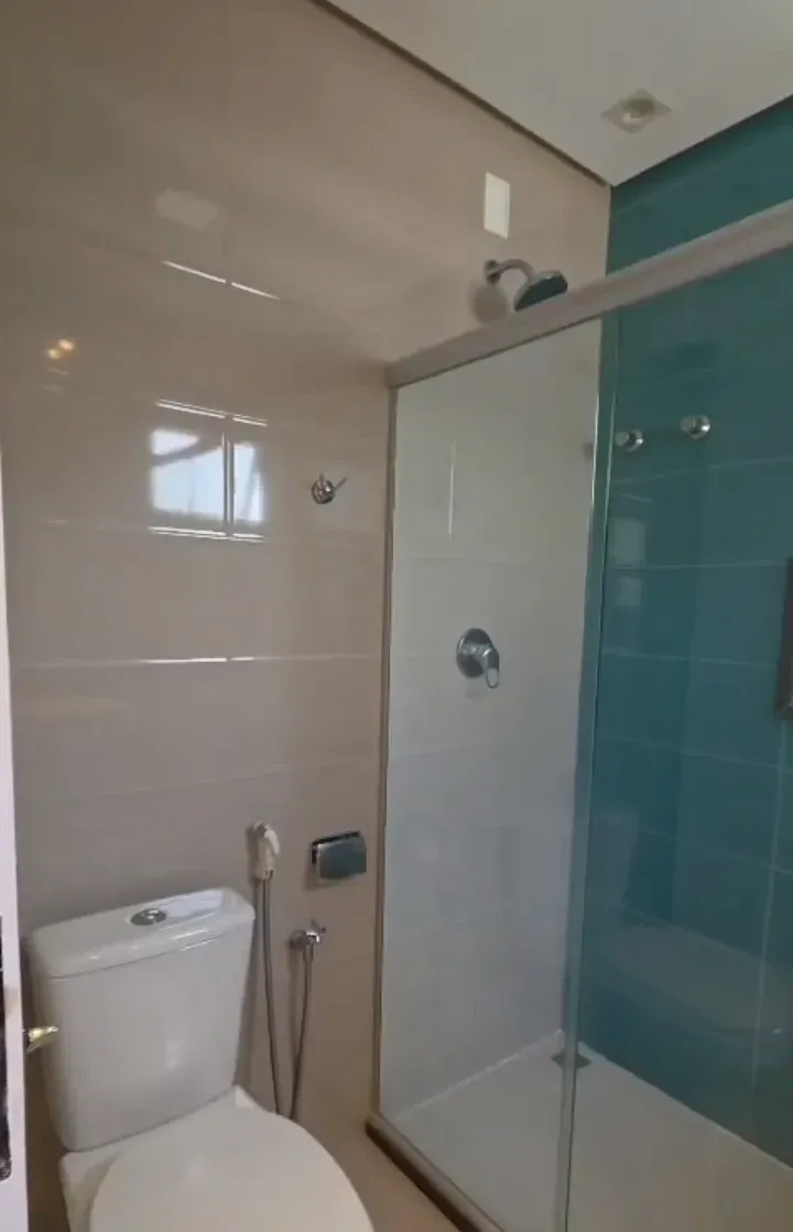 Imagem Casa de Condomínio com 3 Quartos à Venda ou Locação, 370 m² em Vilas do Atlântico - Lauro de Freitas