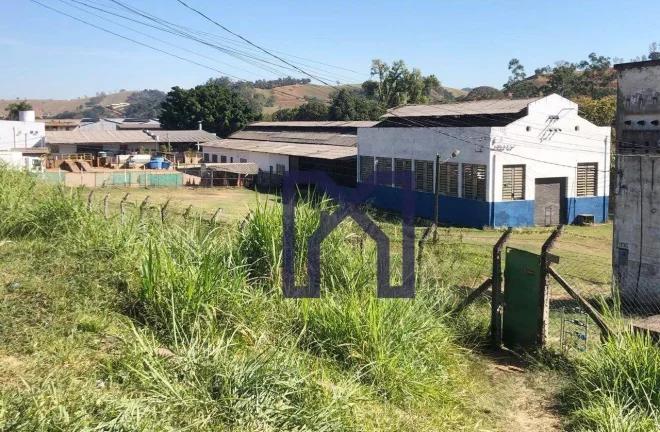 Imagem Terreno com 4400m² a venda na entrada da cidade, por R$ 3.200.000 - Distrito Industrial - Itajubá/MG