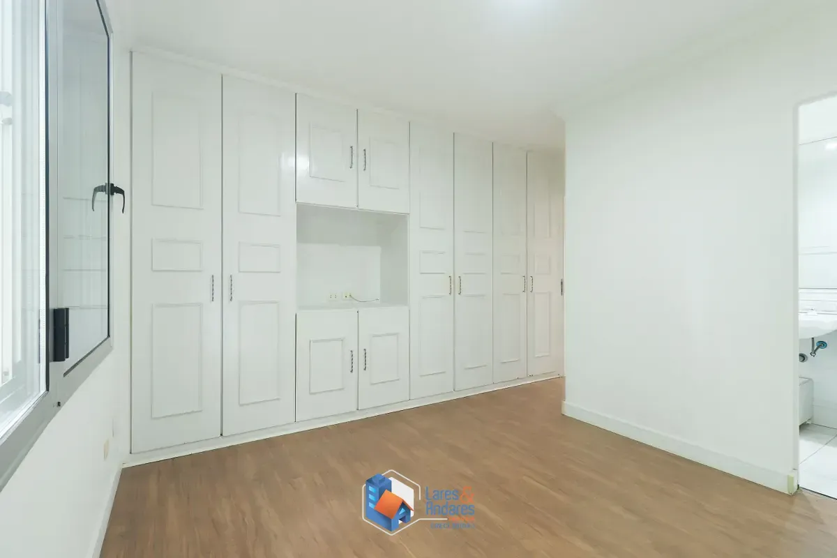 Imagem Apartamento para venda em Campo Belo com 4 quartos, sendo 1 suíte, 172m²