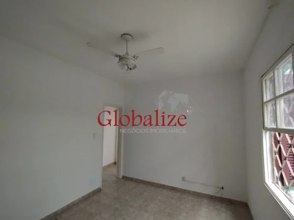 Imagem Lindo térreo com 2 dormitórios no bairro Ponta da praia em Santos