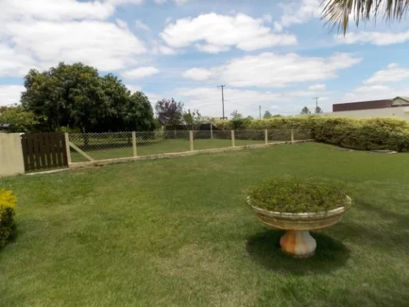 Imagem Belíssima casa térrea a venda no condomínio Ninho Verde I Eco Residence - com 3 dormitórios e piscina