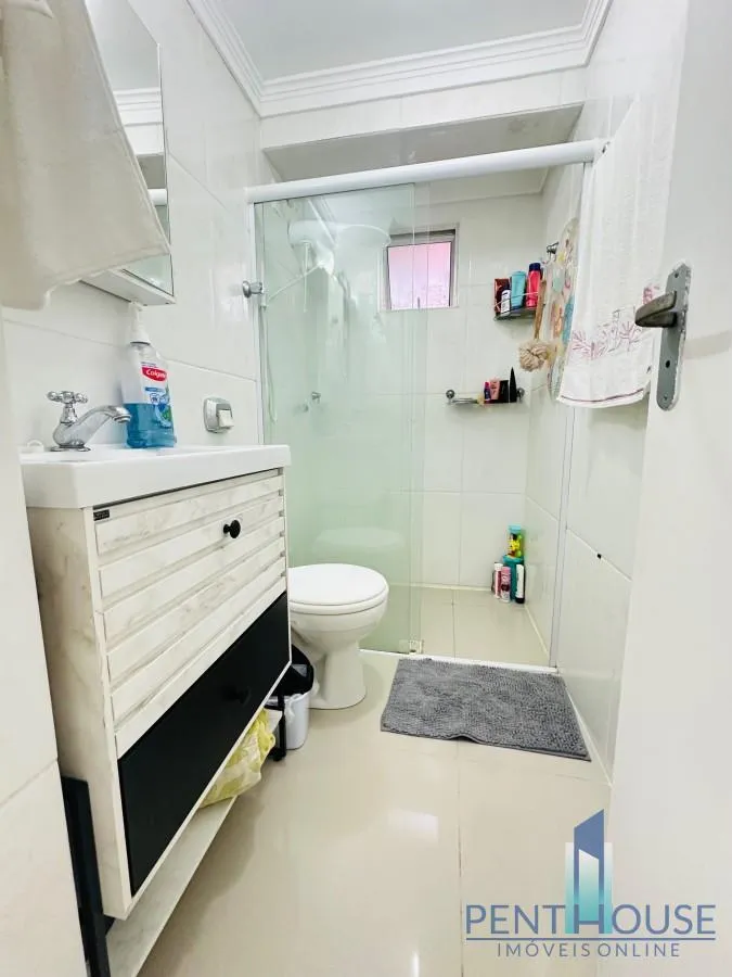 Imagem Apartamento Quadra Mar para Venda em Balneário Camboriú, CENTRO, 2 dormitórios, 1 banheiro, 2 vagas