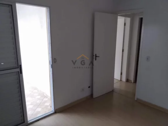 Imagem Sobrado em Condomínio para Venda em São Paulo, Itaim Paulista, 3 dormitórios, 1 suíte, 2 banheiros, 2 vagas