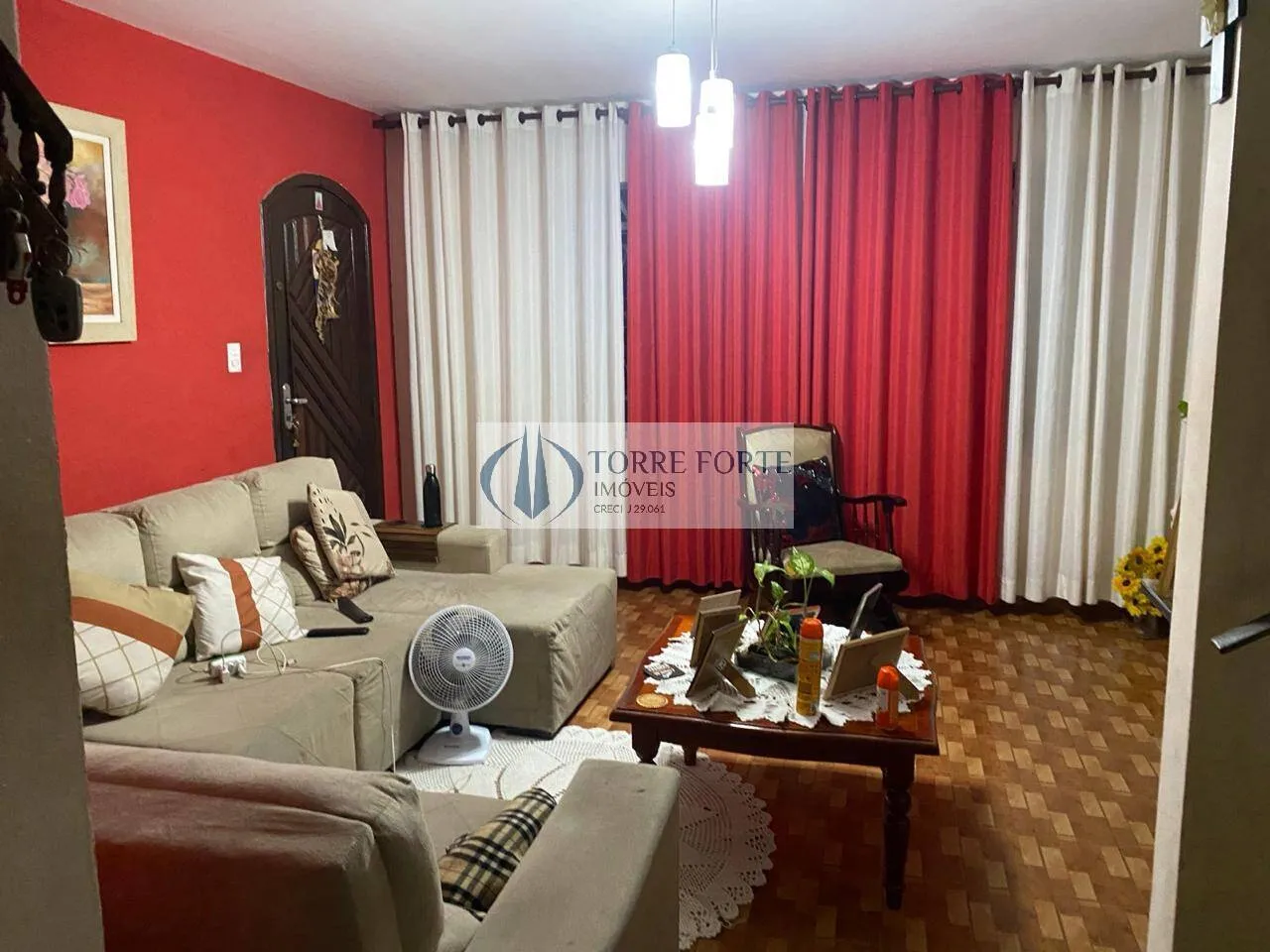 Imagem Lindo Sobrado com 3 dormitórios na Vila Carrão