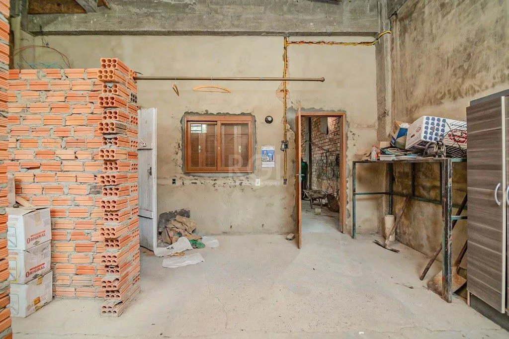 Imagem Predio para Venda - 74m², 0 dormitórios, Partenon