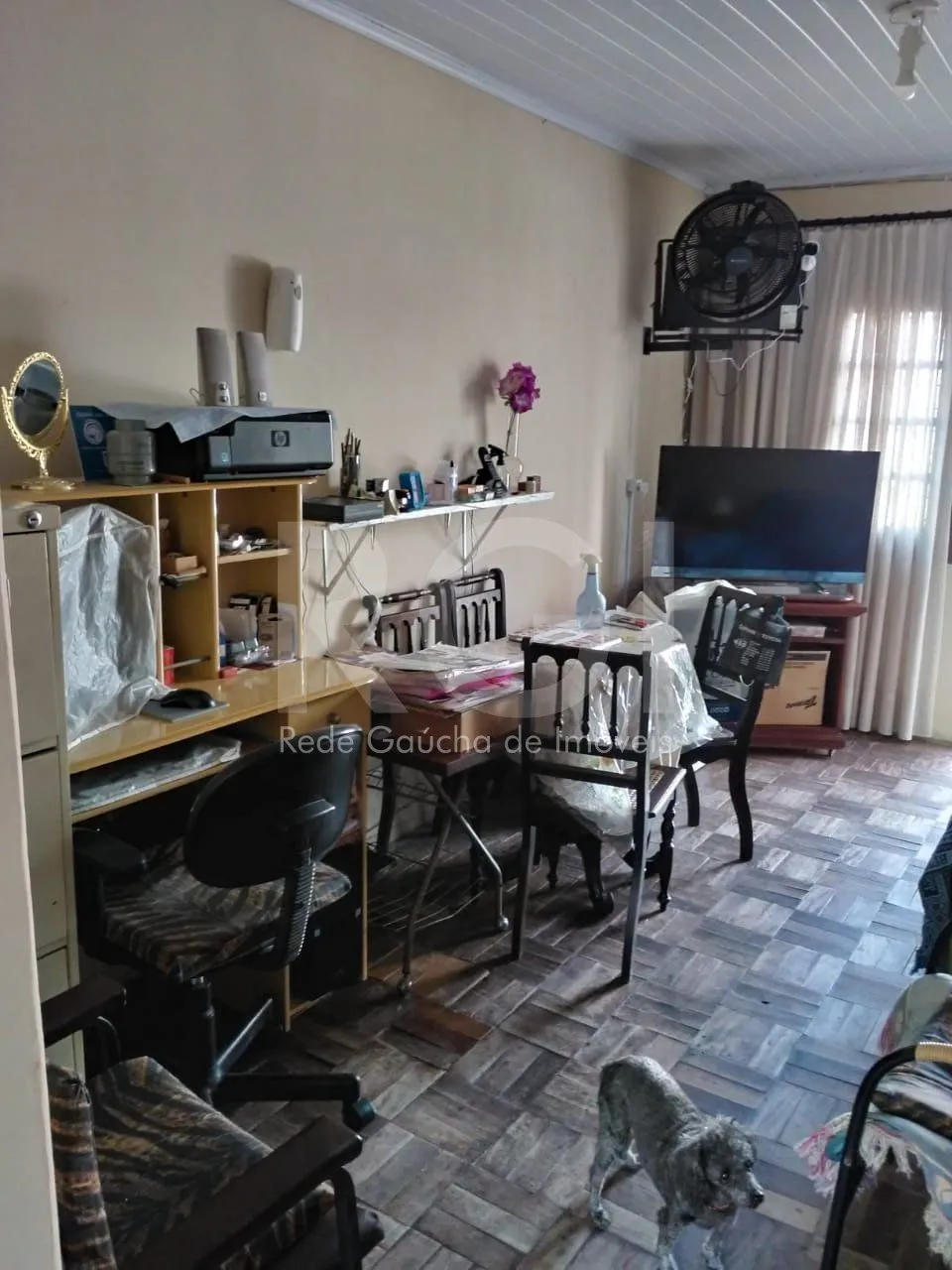 Imagem Casa para Venda - 130m², 2 dormitórios, 1 vaga - Cidade Baixa