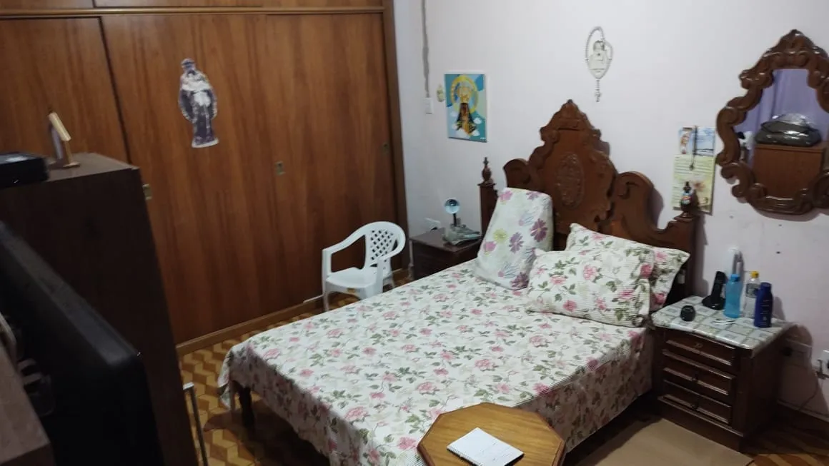 Imagem Casa à venda 3 Quartos, 2 Suites, 1 Vaga, 196M², Centro, Aparecida - SP