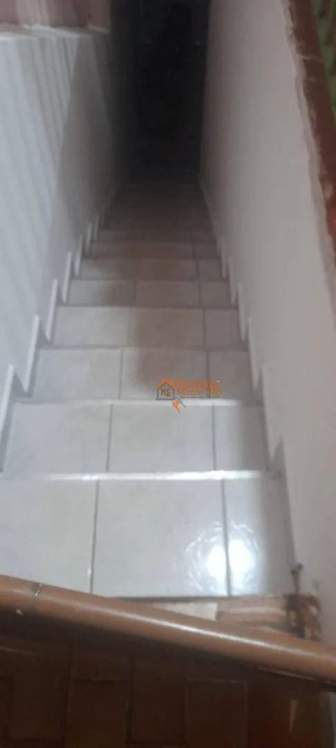 Imagem Casa com 2 dormitórios à venda, 190 m² por R$ 620.000,00 - Vila Maricy - Guarulhos/SP