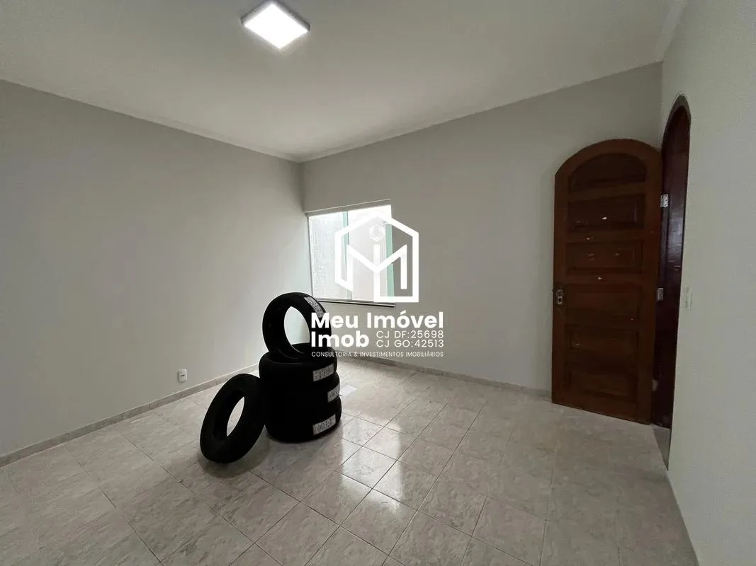 Imagem Casa 4 Quartos 2 Suítes 4 Vagas 300m² Taguatinga/DF