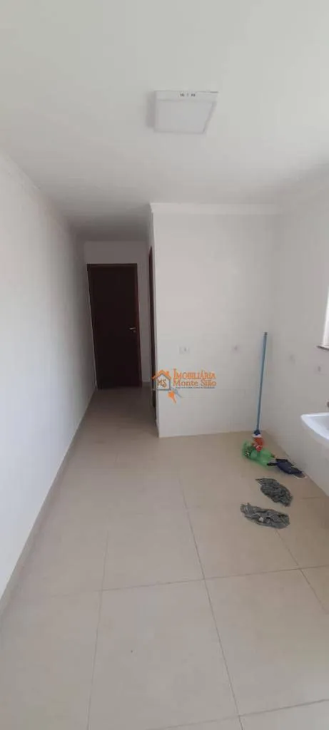 Imagem Casa com 3 dormitórios à venda, 250 m² por R$ 827.000,00 - Vila Maranduba - Guarulhos/SP