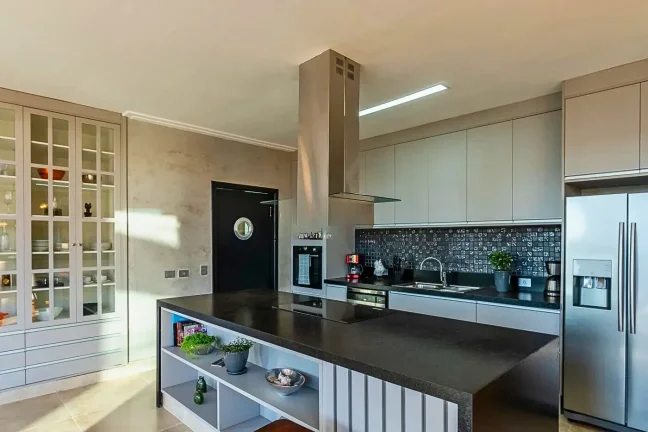 Imagem Design Contemporâneo e Serenidade: Sua Residência de Alto Padrão no Reserva Figueiredo