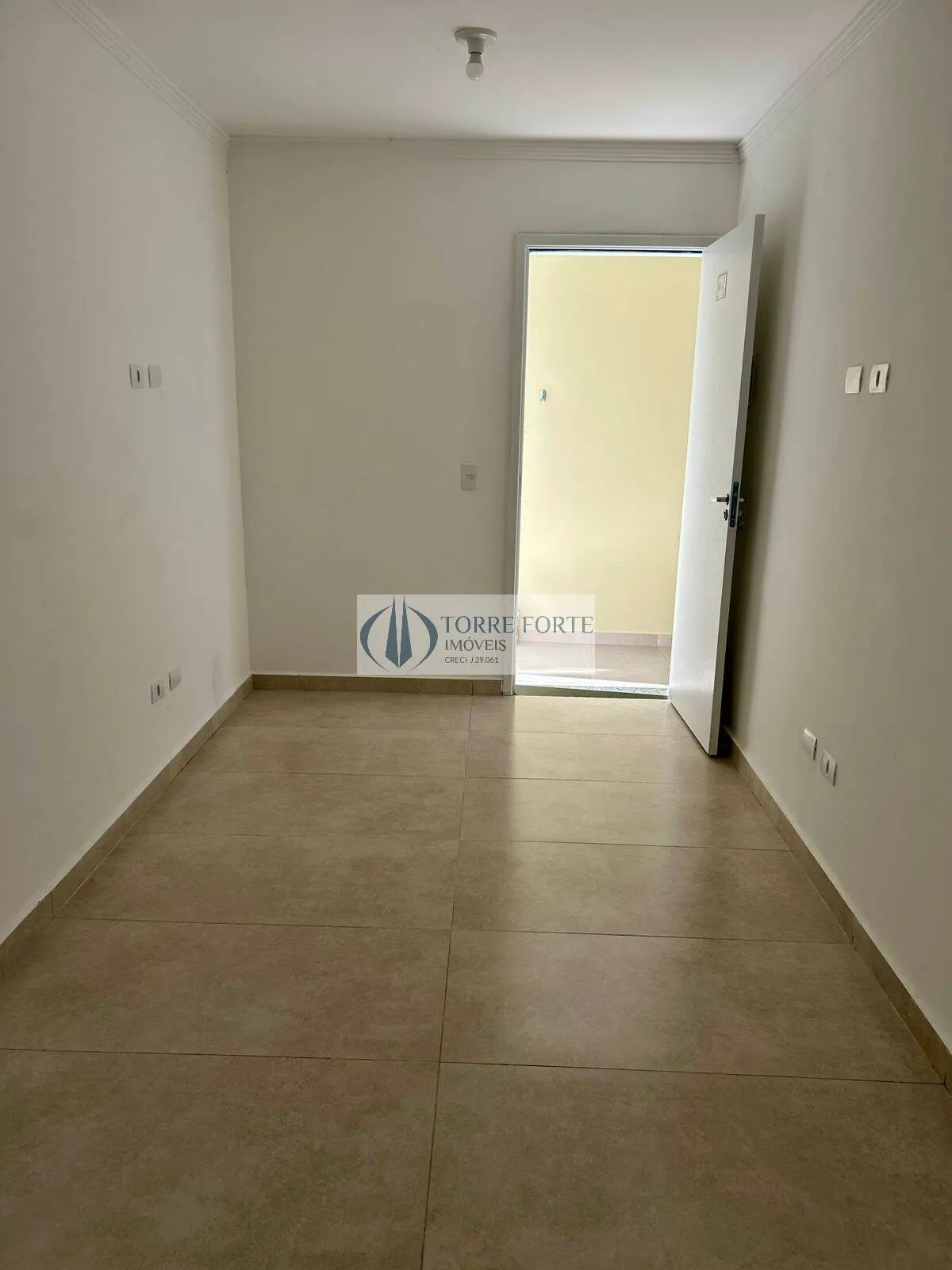 Foto do imóvel Apartamento Novo com 1 dormitorio ,quintal,varanda sem vaga na Vila Carrão. em Rua Caxambu