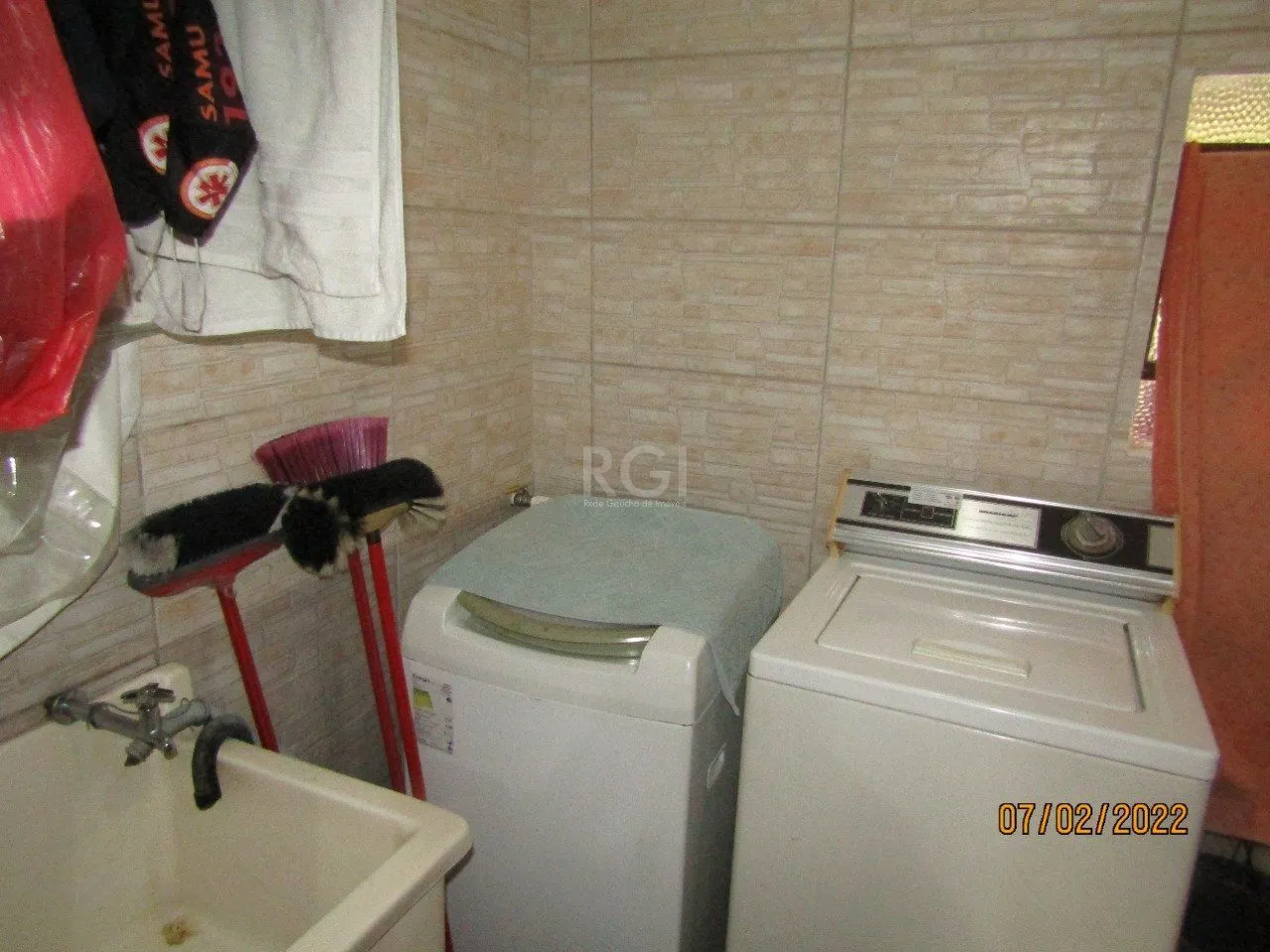 Imagem Casa para Venda - 154.78m², 3 dormitórios, sendo 1 suites, 3 vagas - Camaquã