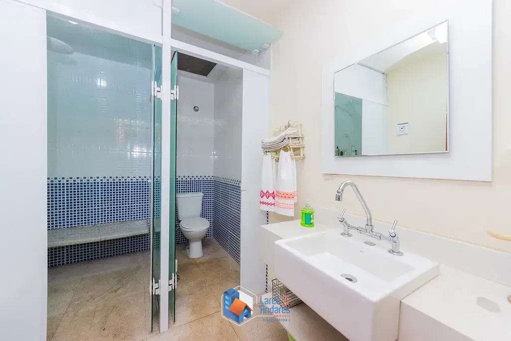 Imagem Casa à venda 4 Quartos 2 Suites 4 Vagas 280M² Interlagos São Paulo - SP