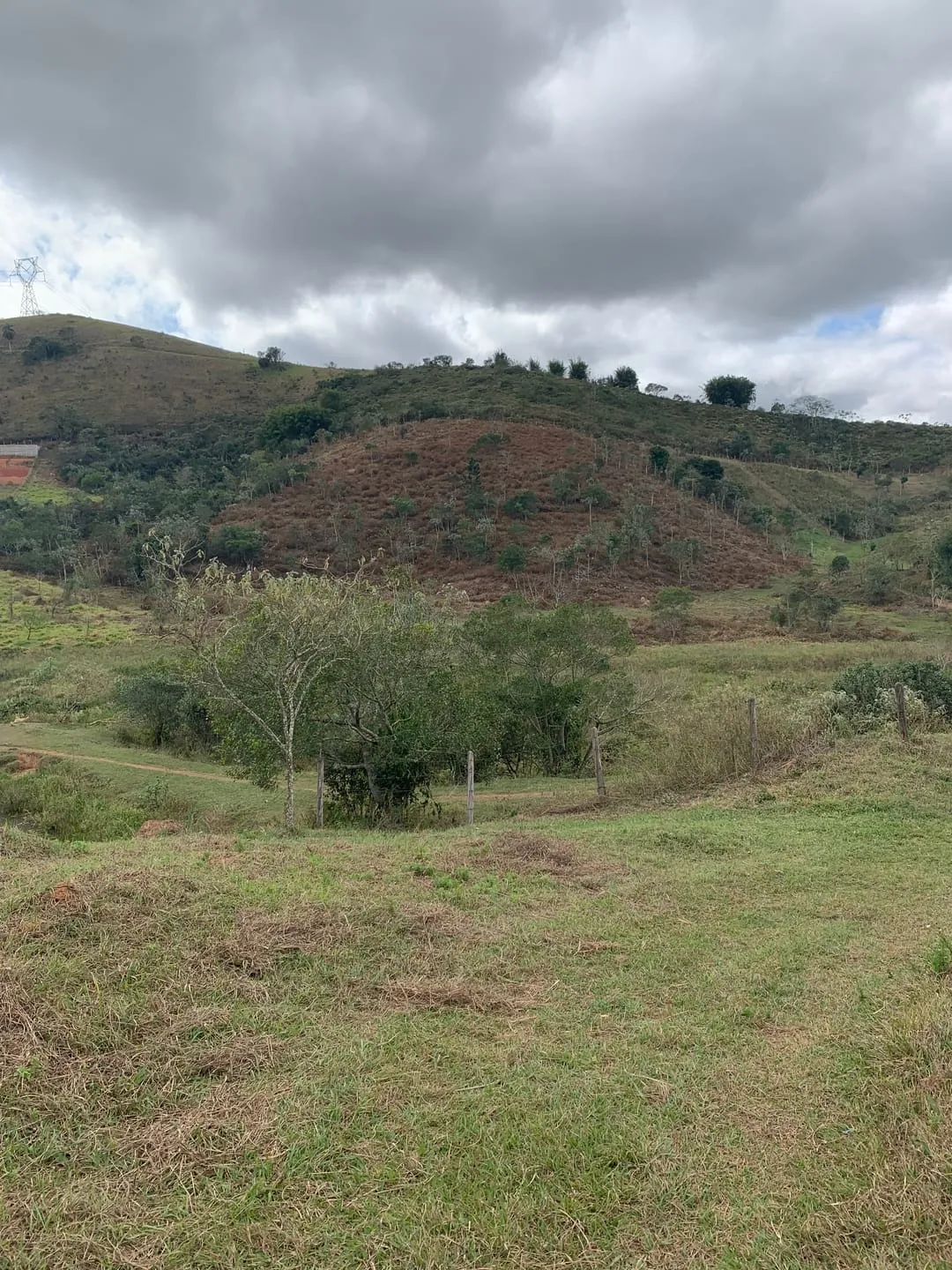 Imagem Terreno à venda 30000M², Mandú, Pindamonhangaba - SP