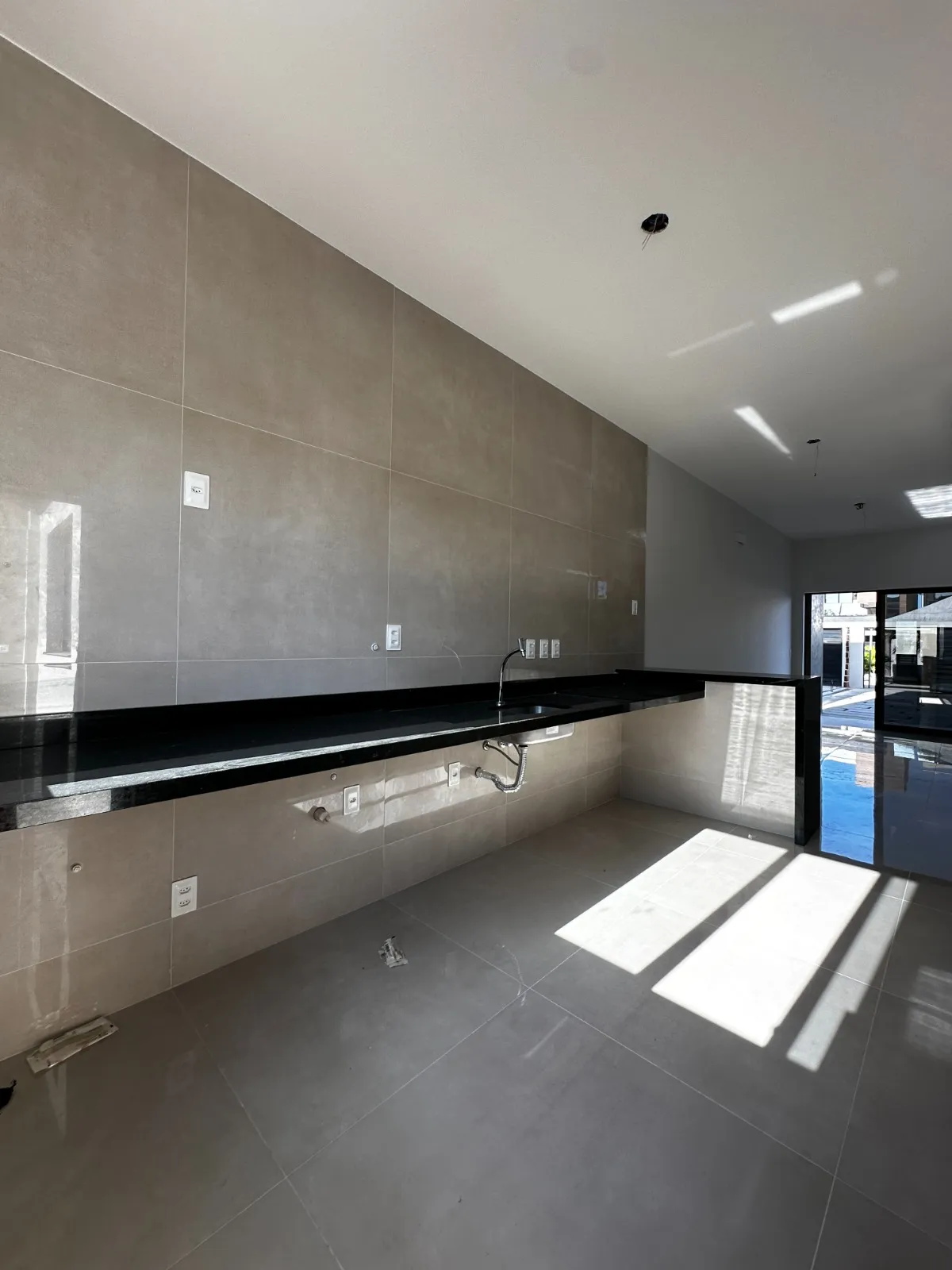 Imagem Casa Duplex 3 Quartos - Eusébio