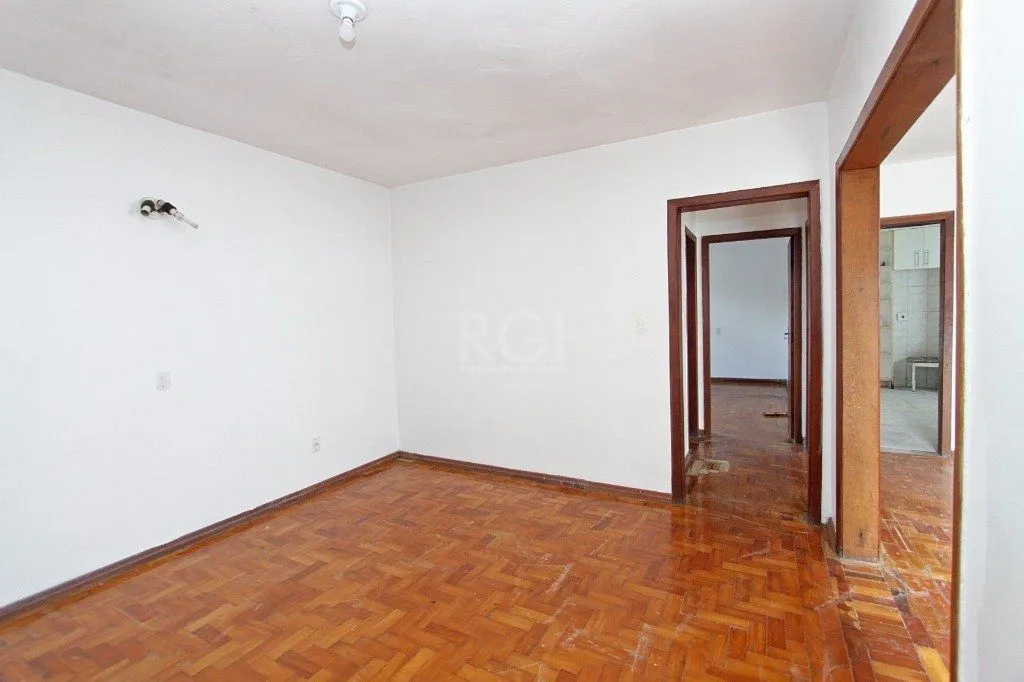 Imagem Casa para Locação/Aluguel - 240m², 4 dormitórios, 6 vagas - Nonoai
