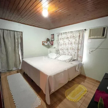 Imagem Casa Térrea com Edícula | Barra do Rio Cerro | 3 quartos (1 suíte) | 297m²