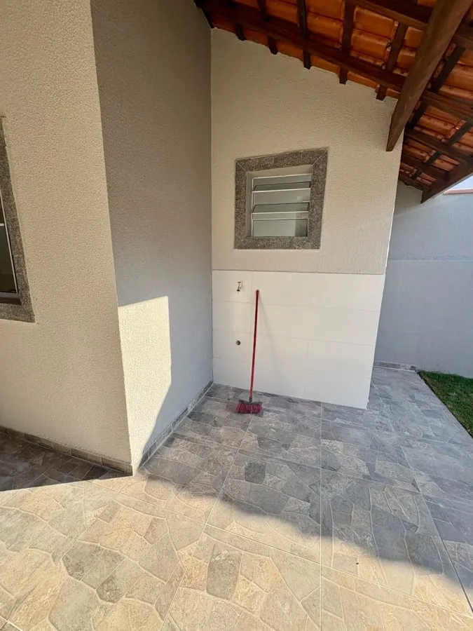 Imagem Casa para Venda em Itanhaém, Cibratel II, 2 dormitórios, 1 suíte, 2 banheiros, 4 vagas
