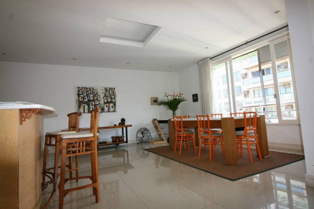 Imagem Cobertura com 5 Quartos à Venda, 350 m² em Copacabana - Rio de Janeiro