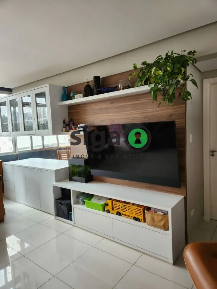 Imagem Apartamento á venda no Brooklin, 103 m², 2 Dormitórios (1 Suíte), Reformado e Pronto para Morar
