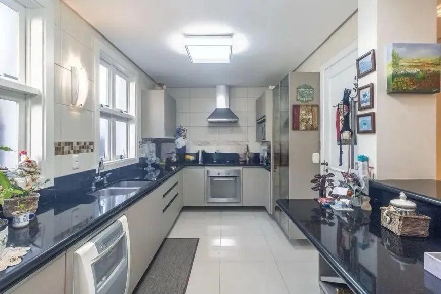 Imagem Casa em condomínio Alto Padrão 357m2