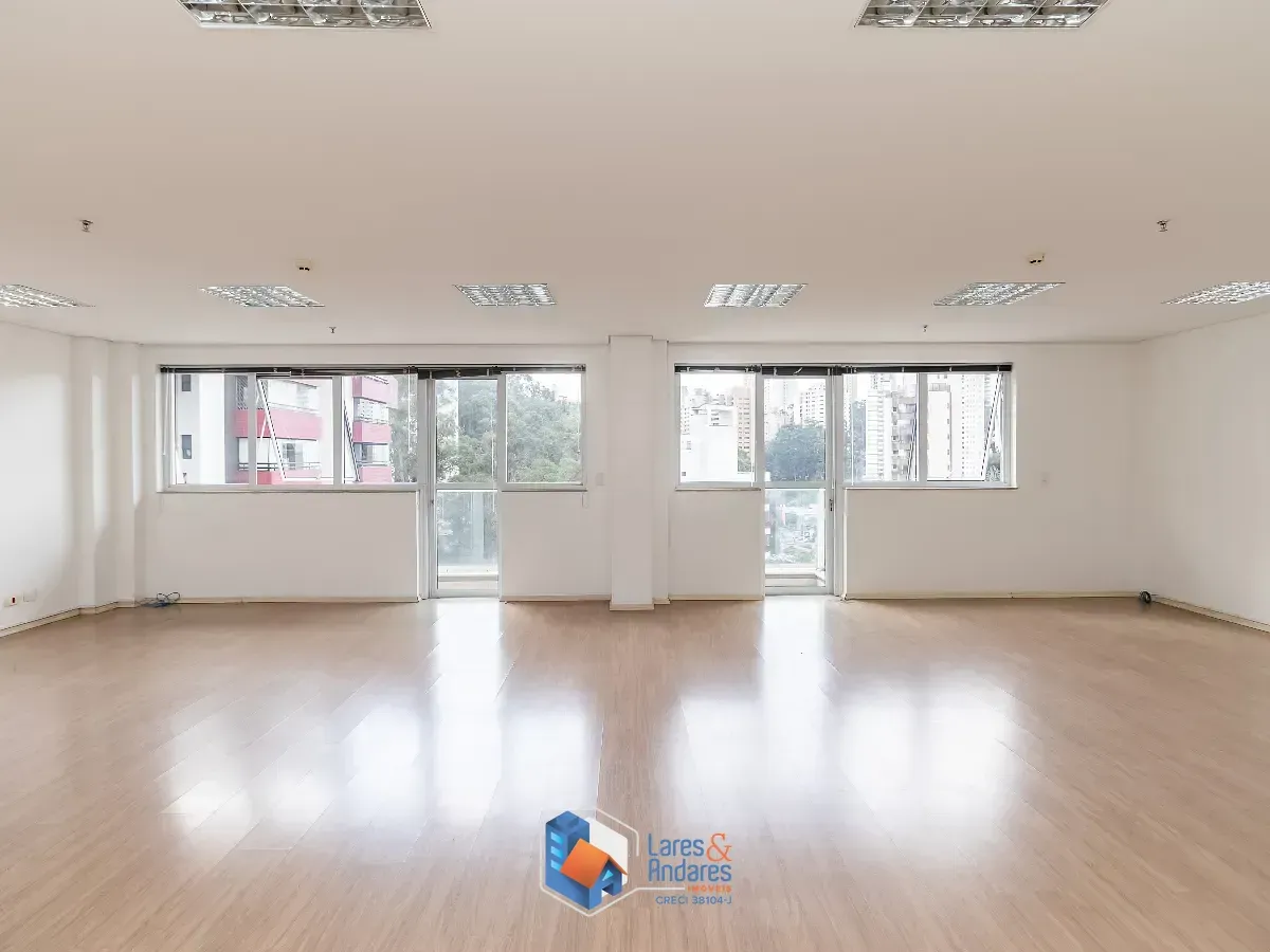 Imagem Conjunto comercial para venda em Vila Andrade, 82m²