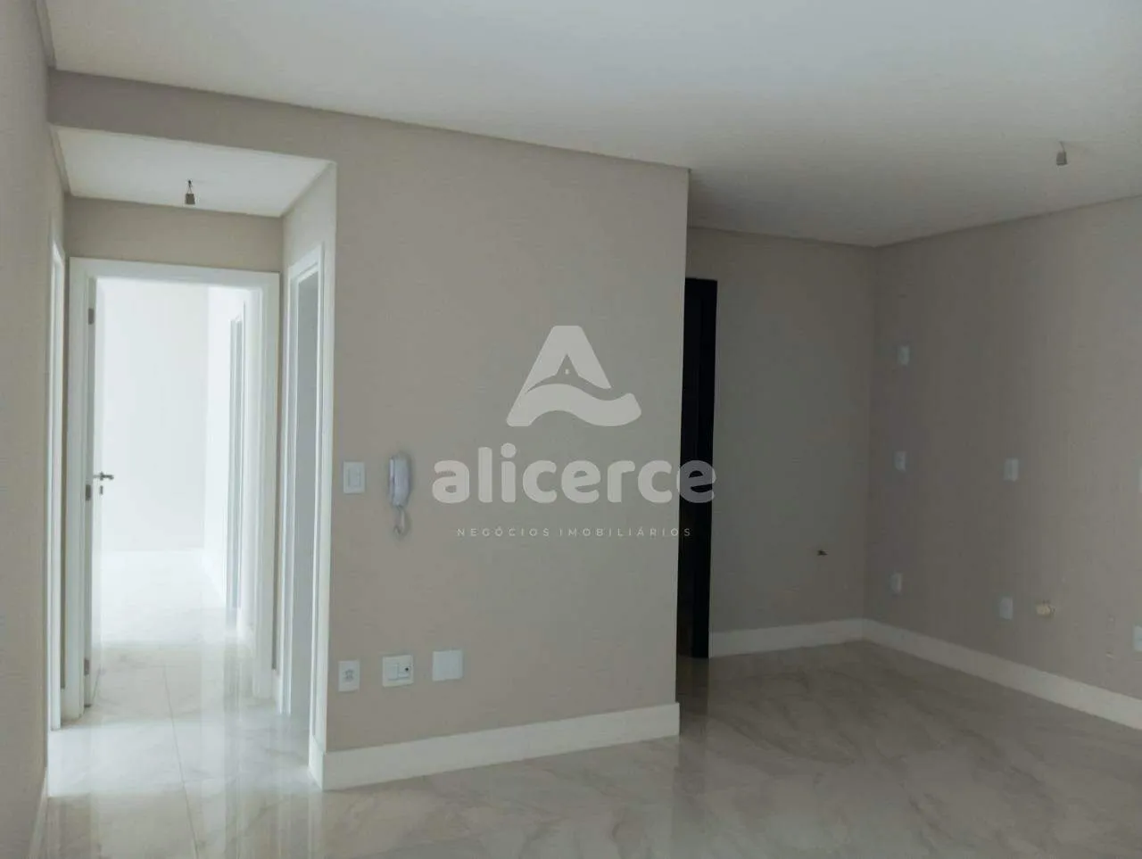 Imagem Apartamento à venda com 2 quartos 2 suítes, 96m² em Campinas São José