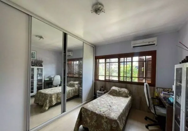 Imagem Casa em Vila Márcia