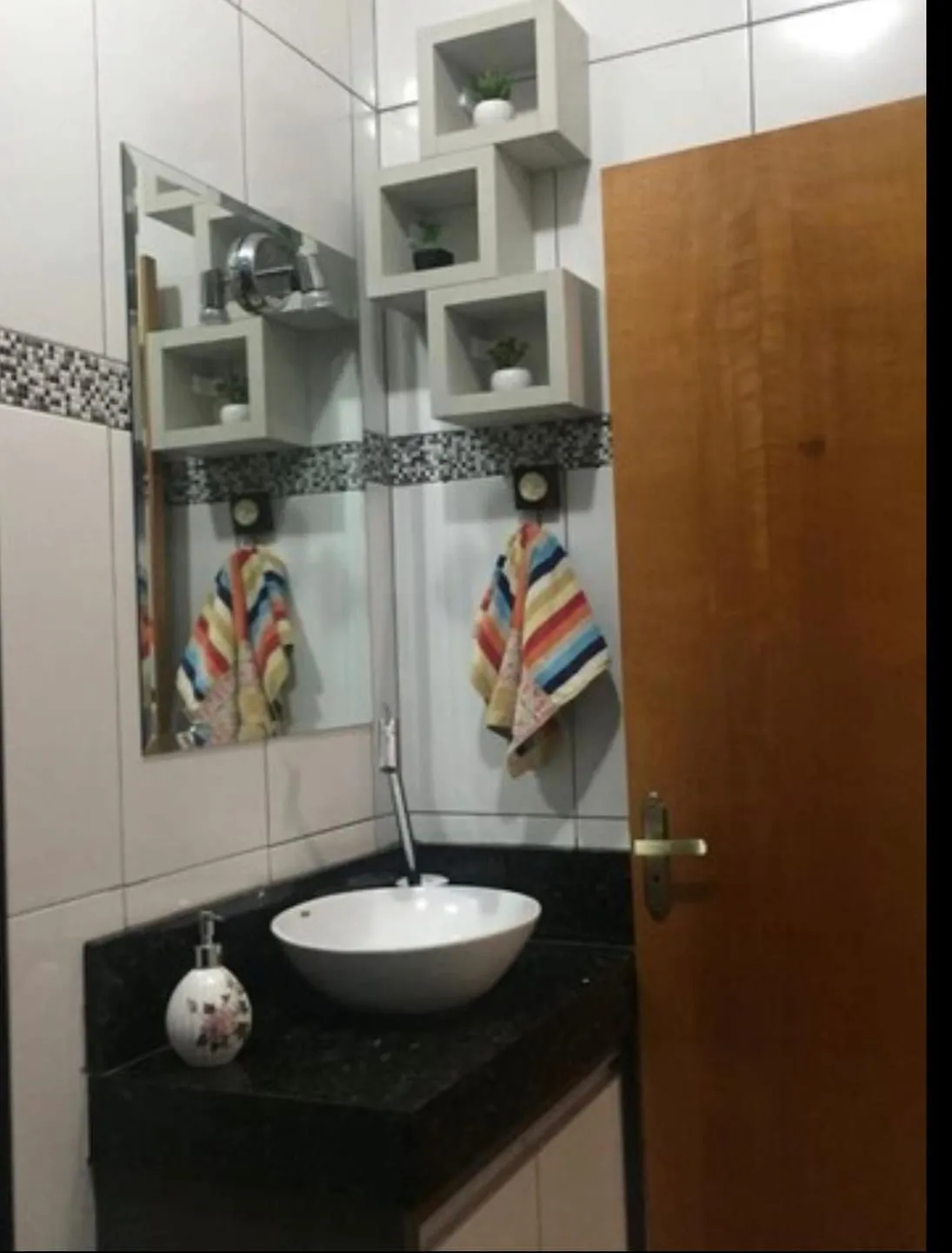 Imagem Casa à venda 2 Suites, 4 Vagas, Vila Albina, Taubaté - SP