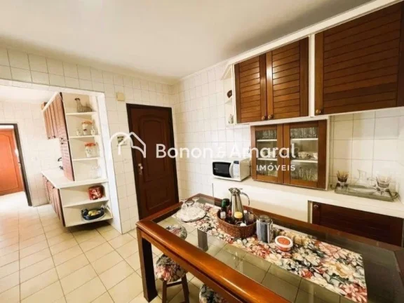 Imagem Apartamento de alto padrão, com 1 unidade por andar, oferecendo 4 dormitórios, sendo 2 suítes, e ...
