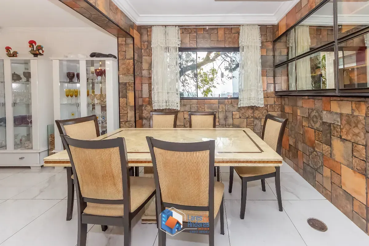 Imagem Sobrado para venda em Vila Nova - Zona Leste com 3 quartos, sendo 1 suíte, 286m²