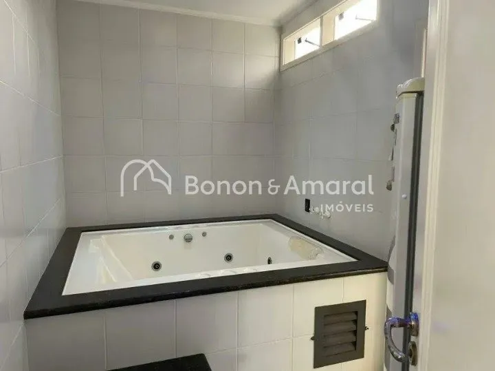 Imagem Casa com 4 Quartos e 4 banheiros à Venda - Parque Alto Taquraral