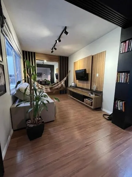 Imagem Vende-se apartamento com 3 quartos, 115 m² e 1 vaga - Bom Fim