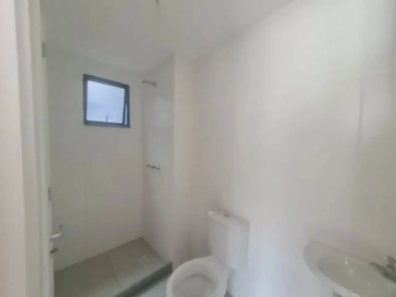 Imagem Apartamento para Venda em Rio de Janeiro, Praça Seca, 2 dormitórios, 1 banheiro, 1 vaga
