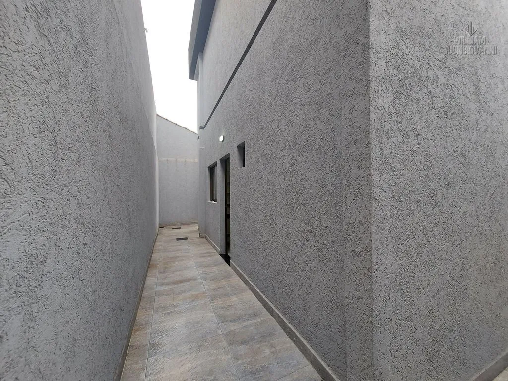Imagem SOBRADO EM CONDOMINIO COM QUINTAL PRIVATIVO